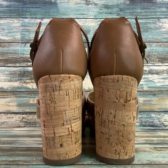 Crown Vintage Chalina Platform Sandal Womens Size 7.5M Gold Leather Wedge Heels - Picture 6 of 12